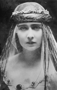 Princess Maria of Romania wedding, future Queen of Yugoslavia, 1922.