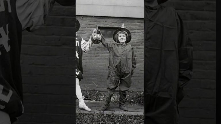 Halloween Costumes: Rare Historical Photos! #shorts